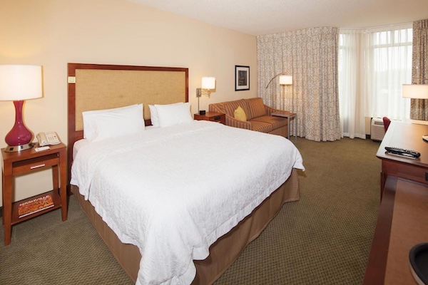 Hampton Inn &amp; Suites Nashville-Green Hills