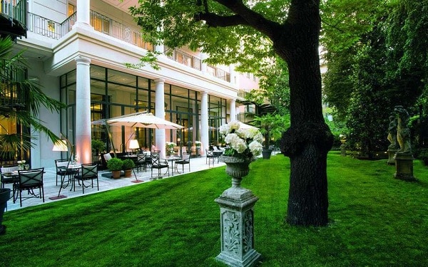 Palazzo Parigi Milano